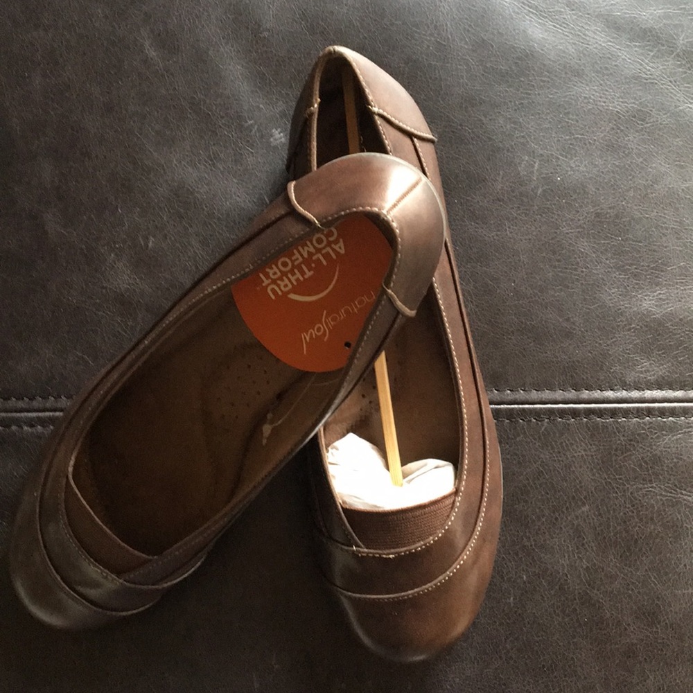 Natural Soul all-thru comfort shoes